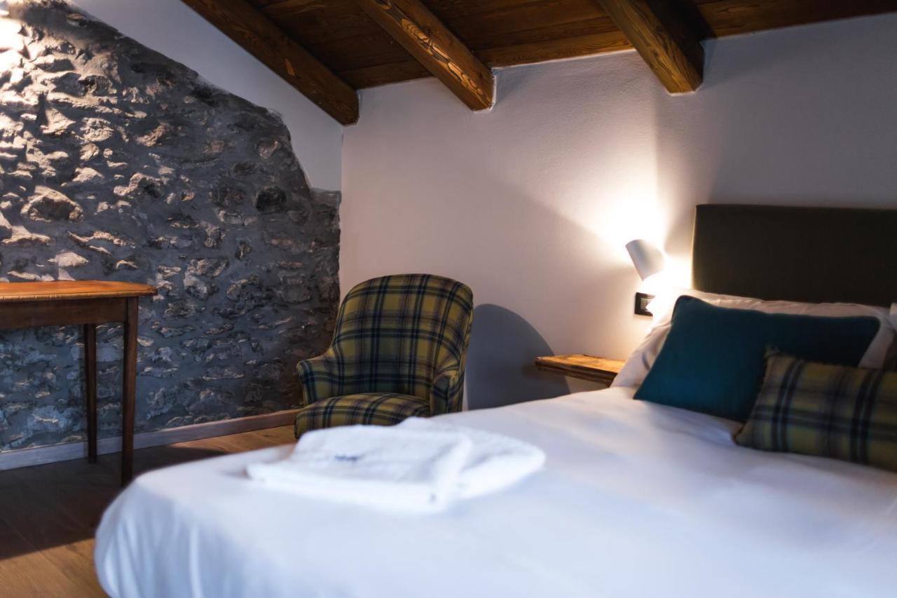 Granuit Room & Breakfast Sauze di Cesana エクステリア 写真