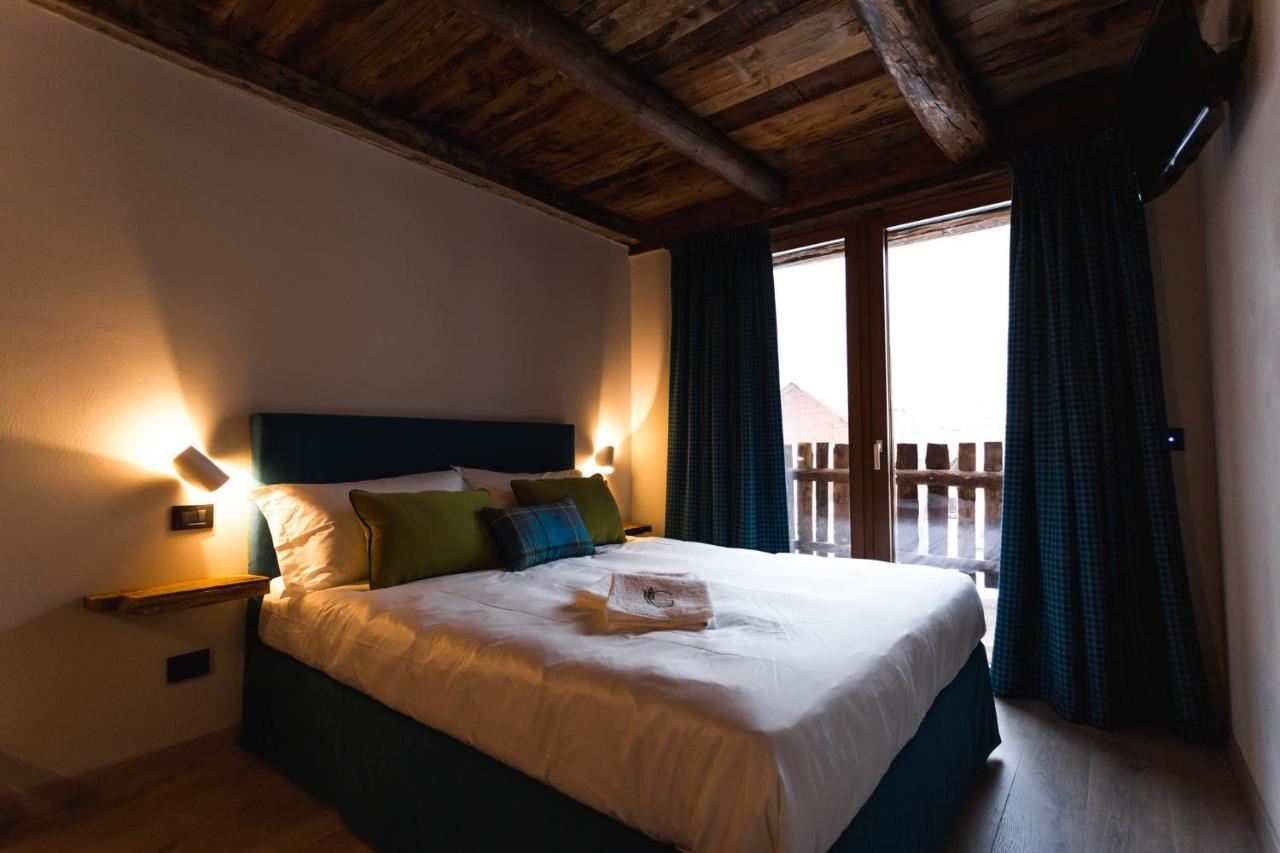Granuit Room & Breakfast Sauze di Cesana エクステリア 写真